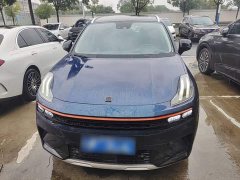 Lynk & Co Geely Lynk & Co 06 1.5T Shero Pink Special Edition - ფოტო 3