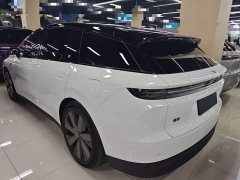 Li Auto i6 Four-Wheel Drive Standard Edition - ფოტო 5