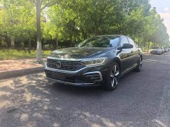 Volkswagen Passat 380TSI Flagship Edition - ფოტო 1
