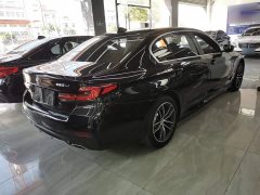 BMW 5 Series Facelift 525Li M Sport Package - ფოტო 7