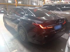 Toyota Camry Hybrid 2.0L HGVP Luxury - ფოტო 5