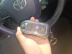 Toyota Camry Hybrid 2.0L HGVP Luxury - ფოტო 9