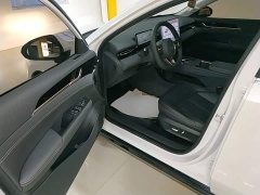 Wuling Xingguang 2025 150km Smart Advanced Edition - ფოტო 16