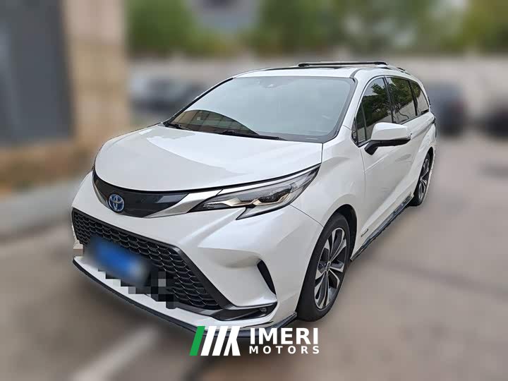 Toyota Grevias 2022 2.5L Hybrid Premium Edition - ავტომობილი ჩინეთიდან