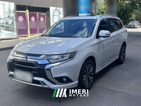 2022 Mitsubishi Outlander 2.0L 2WD Edition 5 - ავტომობილი ჩინეთიდან