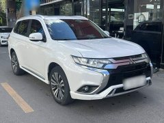 Mitsubishi Outlander 2.0L 2WD Edition 5 - ფოტო 4