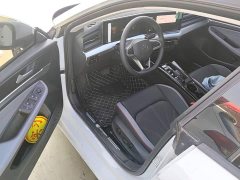 Volkswagen Lingdu L 280TSI DSG Dazzling Red Edition - ფოტო 16