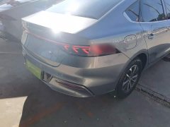 BYD Qin PLUS Glory Edition DM-i 55KM Leading - ფოტო 8