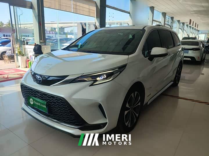 Toyota Grevias 2023 2.5L Hybrid Premium Plus Edition - ავტომობილი ჩინეთიდან