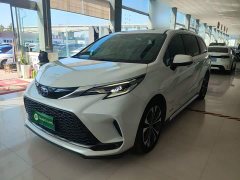 Toyota Grevias 2023 2.5L Hybrid Premium Plus Edition - ფოტო 1
