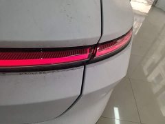 NIO ET5T 75kWh Touring - ფოტო 8