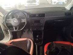 Volkswagen Santana 1.5L Manual Fashion Edition - ფოტო 14