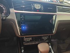 Volkswagen Hui Ang 380TSI Luxury Edition - ფოტო 13