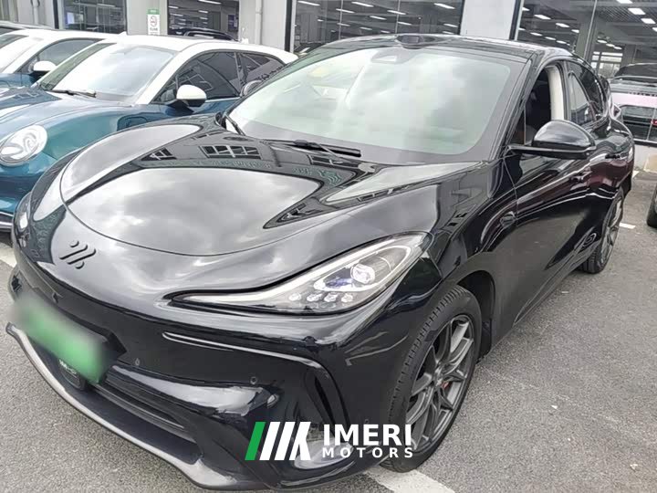 IM Motors Zhiji LS6 Max Standard Edition - ავტომობილი ჩინეთიდან