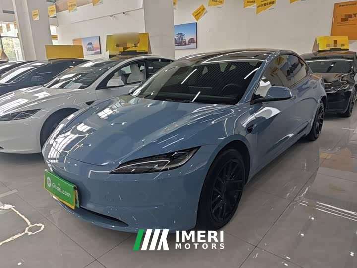 Tesla Model 3 Rear-Wheel Drive