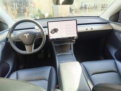 Tesla Model Y Long Range All-Wheel Drive - ფოტო 10
