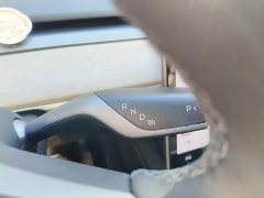 Tesla Model Y Long Range All-Wheel Drive - ფოტო 14