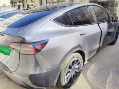 Tesla Model Y Long Range All-Wheel Drive - ფოტო 7