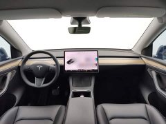 Tesla Model Y Long Range All-Wheel Drive - ფოტო 13