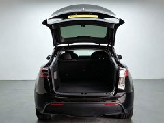 Tesla Model Y Long Range All-Wheel Drive - ფოტო 9
