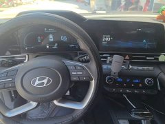 Hyundai Elantra 2023 1.5L CVT Luxury - ფოტო 10