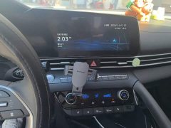 Hyundai Elantra 2023 1.5L CVT Luxury - ფოტო 13