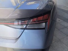Hyundai Elantra 2023 1.5L CVT Luxury - ფოტო 8