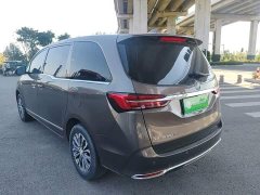 Buick GL8 Land Executive Cabin 652T Luxury - ფოტო 5