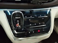 Buick GL8 Land Business Class 652T Luxury - ფოტო 14