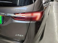 Buick GL8 Land Business Class 652T Luxury - ფოტო 8
