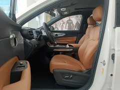 FAW Besturn T90 Edition 1.5T Version - ფოტო 16