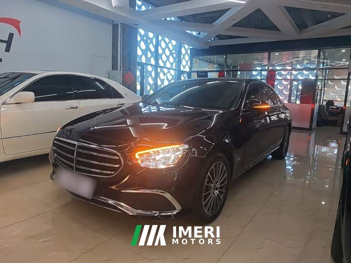 Mercedes-Benz E 260 L 4MATIC