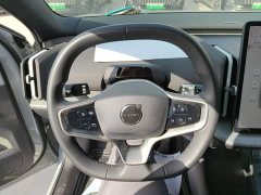 Volvo EX30 2025 Rear-Wheel Drive Extended Range Ultra - ფოტო 11