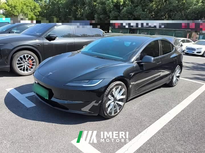 Tesla Model 3 Rear-Wheel Drive