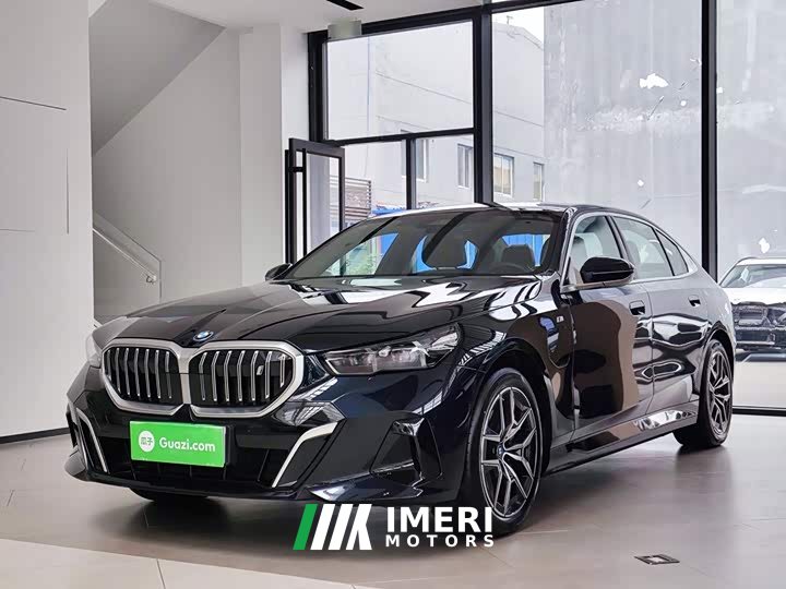 BMW i5 2025 eDrive 35L M Sport Package - ავტომობილი ჩინეთიდან