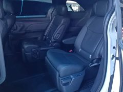 Toyota Sienna 2024 2.5L Hybrid AWD Premium - ფოტო 17