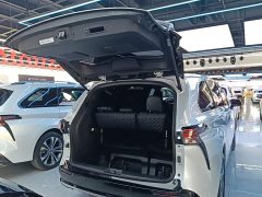 Toyota Sienna 2024 2.5L Hybrid AWD Premium - ფოტო 19
