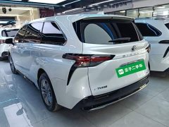 Toyota Sienna 2024 2.5L Hybrid AWD Premium - ფოტო 5
