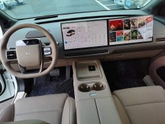 Li Auto i6 2025 Four-Wheel Drive Standard Edition - ფოტო 10
