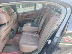 BMW 5 Series 530Li Premier M Sport Package - ფოტო 17