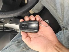 Toyota RAV4 Hybrid 2.5L E-CVT FWD Elite - ფოტო 17
