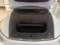 Tesla Model Y Rear-Wheel Drive - ფოტო 20