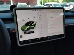 Tesla Model Y Rear-Wheel Drive - ფოტო 13