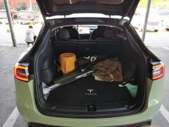 Tesla Model Y Rear-Wheel Drive - ფოტო 19