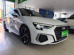 Audi A3 Sportback 35 TFSI Fashion Sport - ფოტო 4