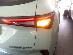 Wuling Xingchen 2022 2.0L DHT Electric Power Edition - ფოტო 8