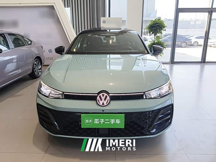 Volkswagen Passat Pro 380TSI Starry Sky Dragon Premium Edition - ავტომობილი ჩინეთიდან