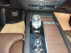 Volvo XC60 B5 AWD Smart Remote Luxury Edition - ფოტო 14