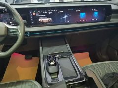Ford Edge 2023 Edge L 2.0T EcoBoost FWD Seven-Seat Luxury - ფოტო 13