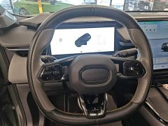 Lynk & Co Geely Lynk & Co 08 EM-P 220km AWD Performance Halo - ფოტო 11